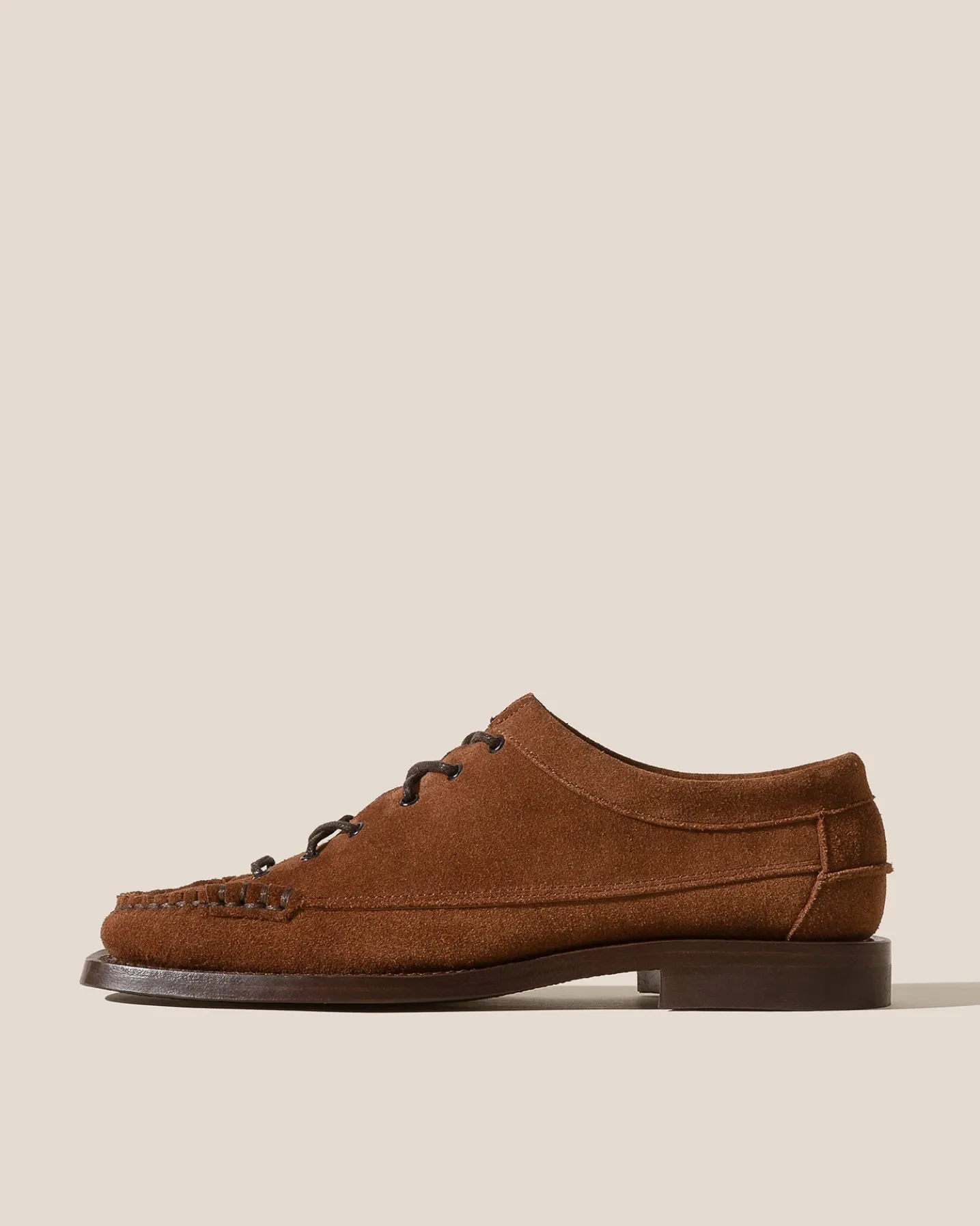 PRIEGO SQUARED SUEDE