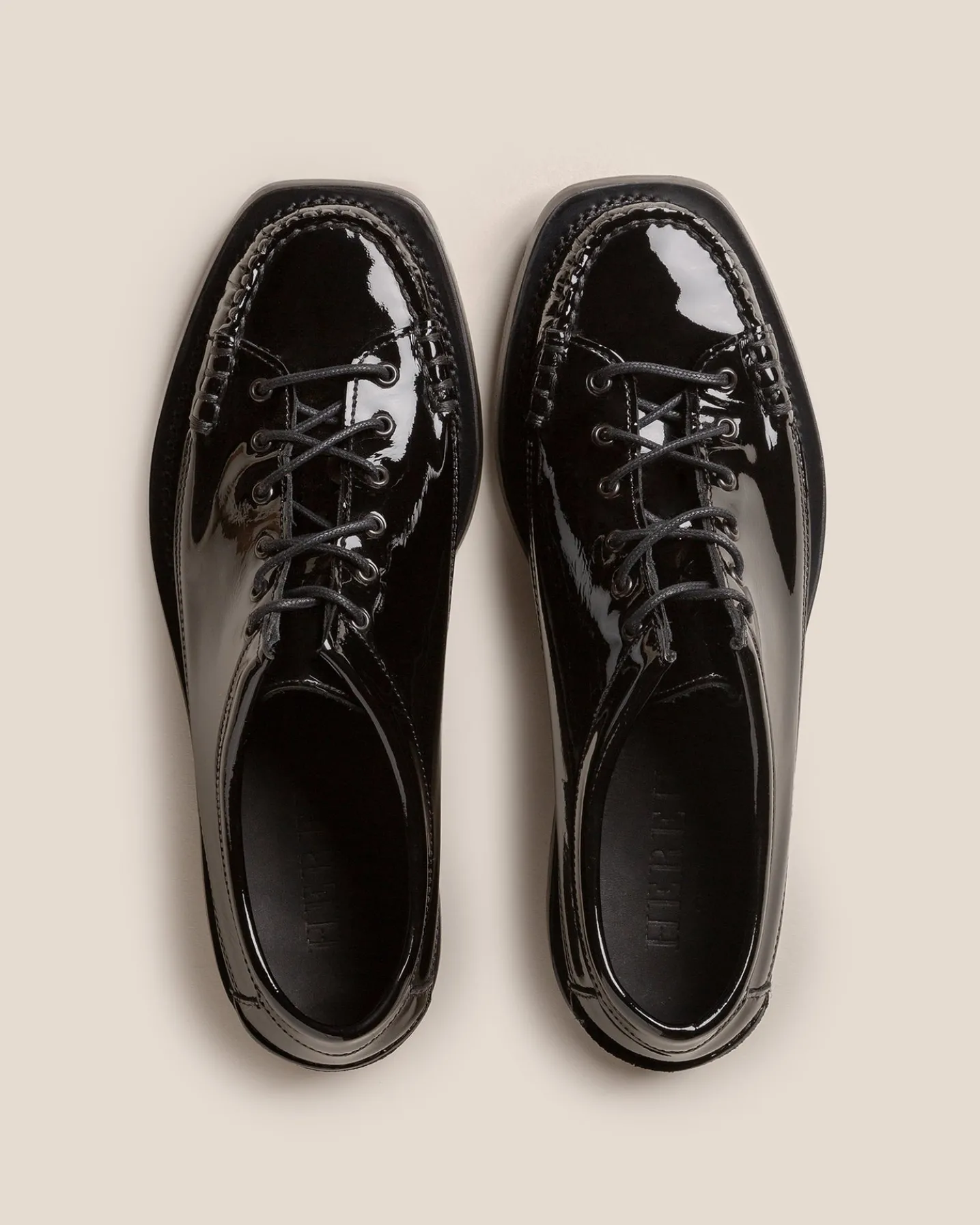 PRIEGO SQUARED GLOSSY