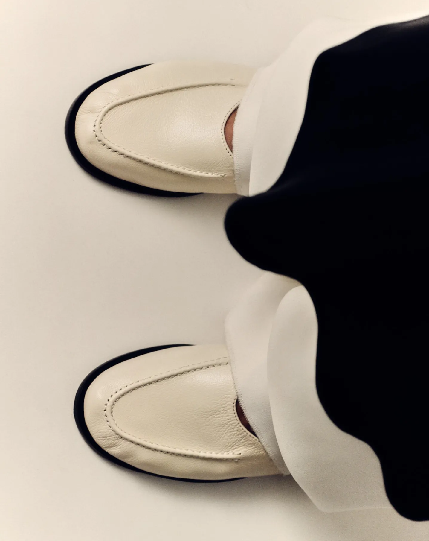 JULIOL WINTER SUPPLE SHINY